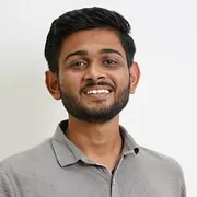 student-img